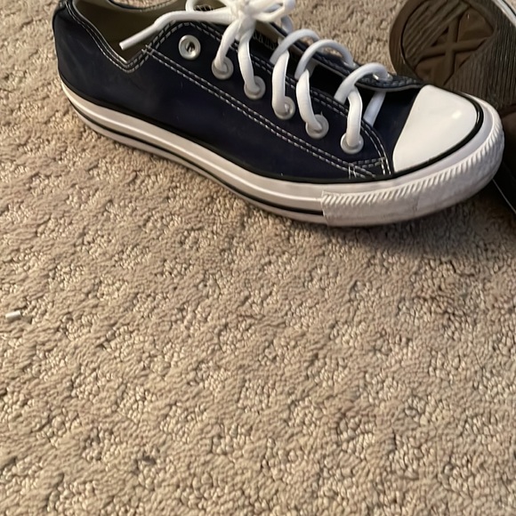 Navy converse - Picture 5 of 5